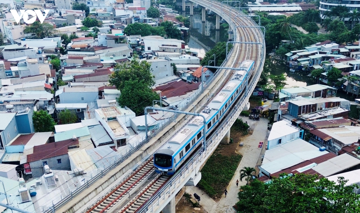 TPHCM giữ vững vai trò đầu tàu kinh tế, tạo đà tăng tốc cho năm 2026